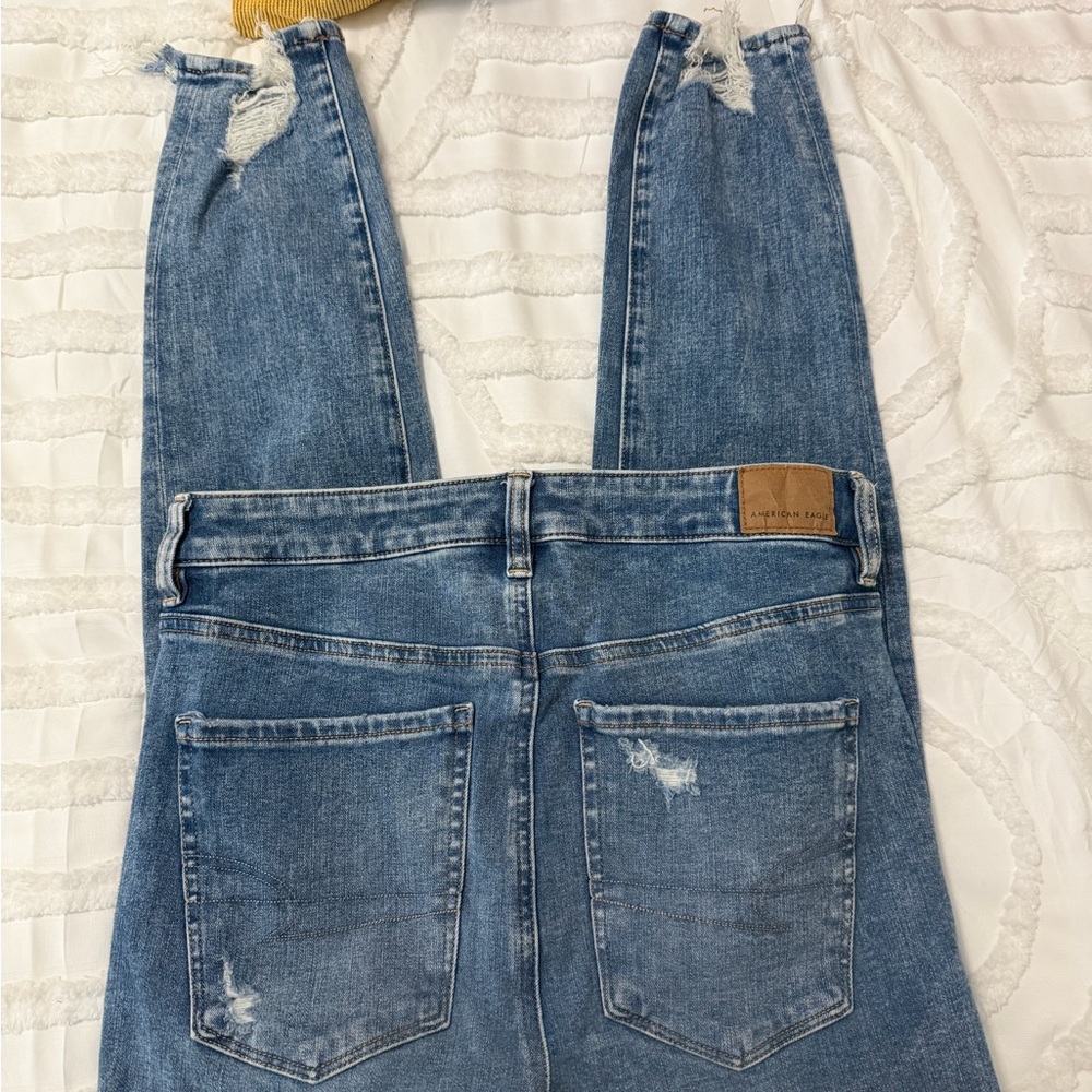 American Eagle Outfitters Distressed Blue Dream Jeans - Picture 4 of 10